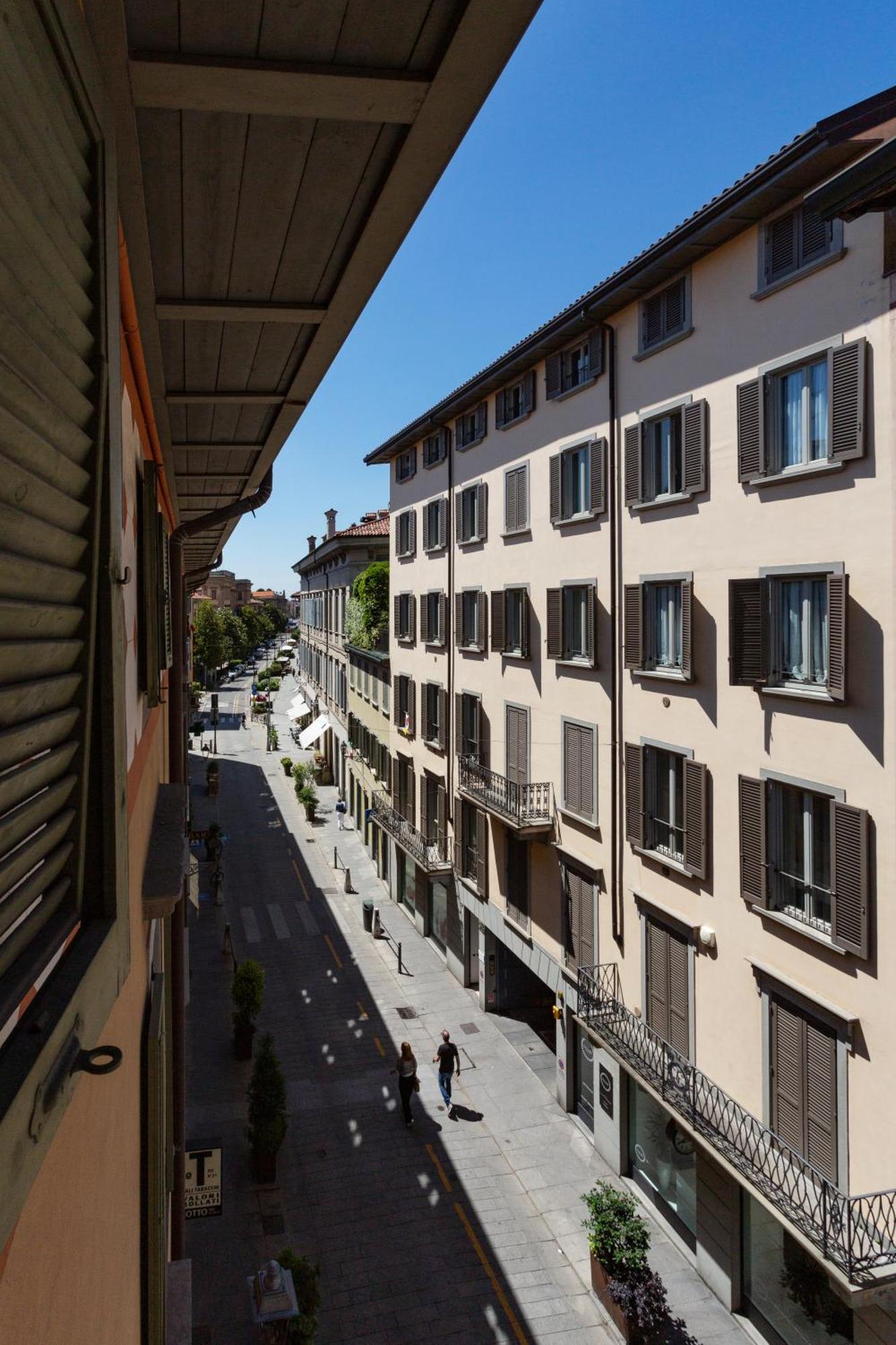 Apartament La Castellana Bergamo Zewnętrze zdjęcie